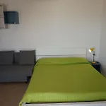 Tatil Evi Bianco Nero *